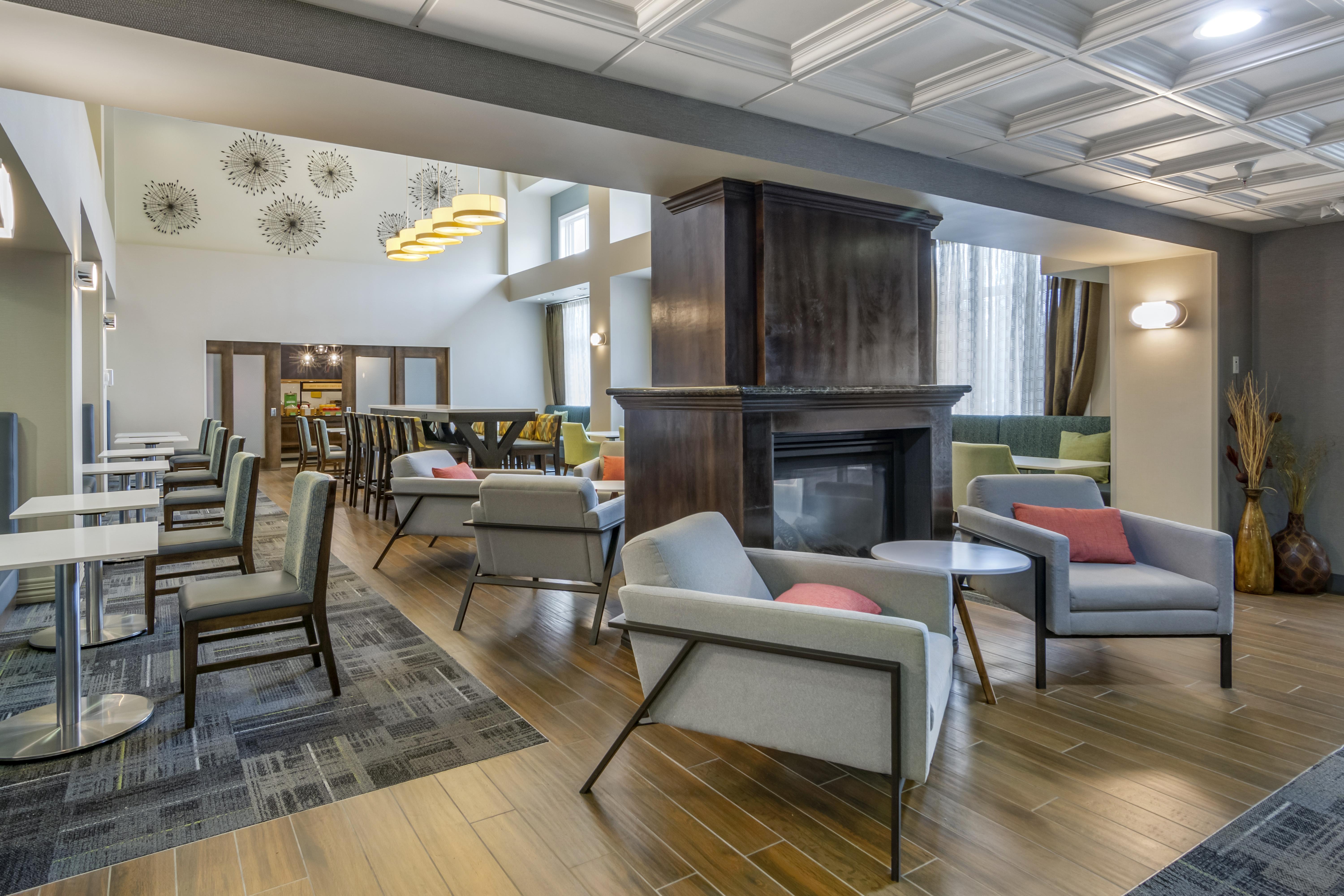 Hampton Inn & Suites Edmonton/West Luaran gambar