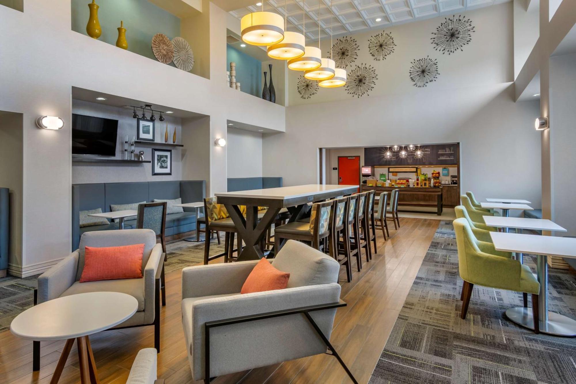Hampton Inn & Suites Edmonton/West Luaran gambar