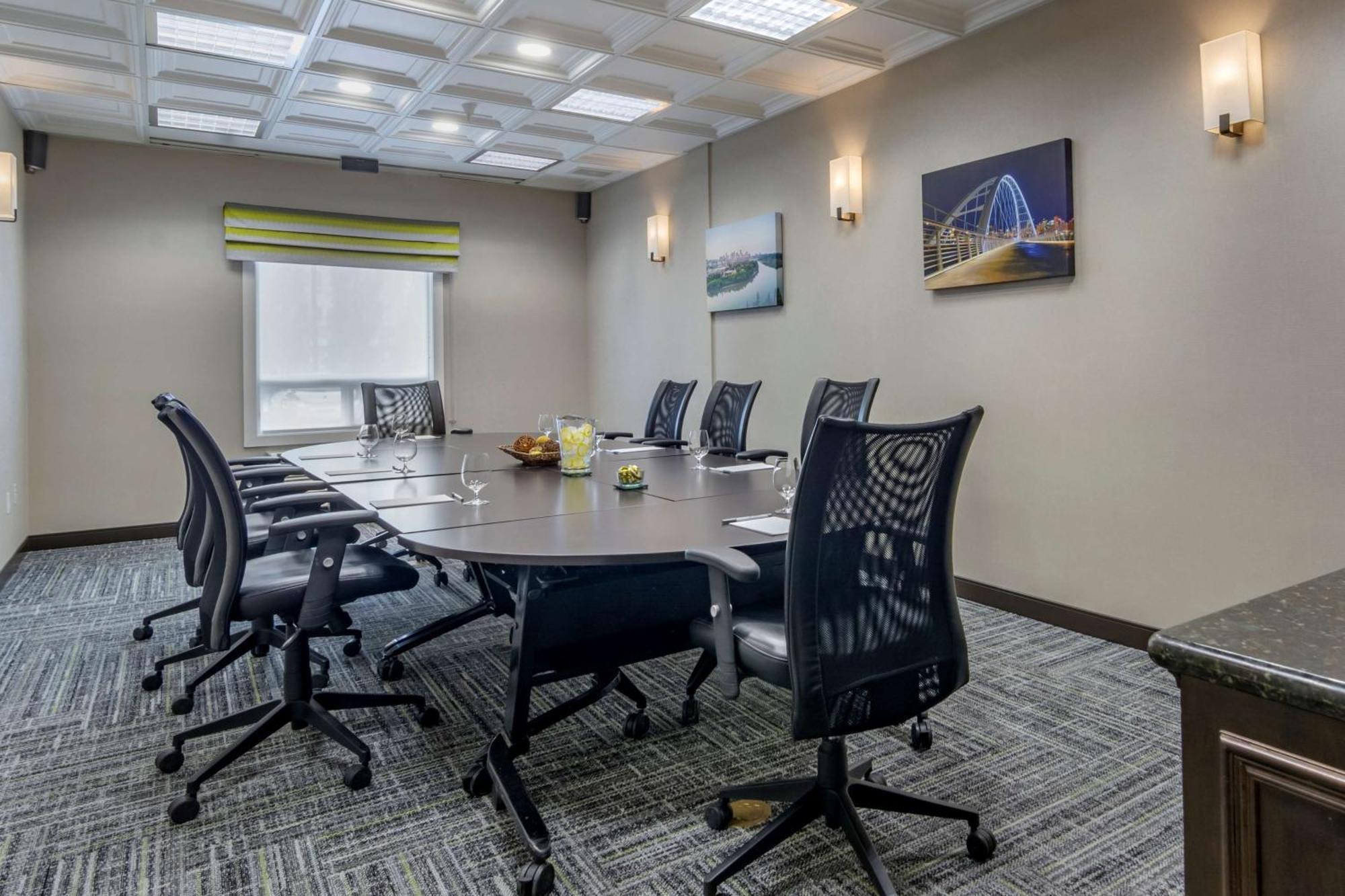 Hampton Inn & Suites Edmonton/West Luaran gambar