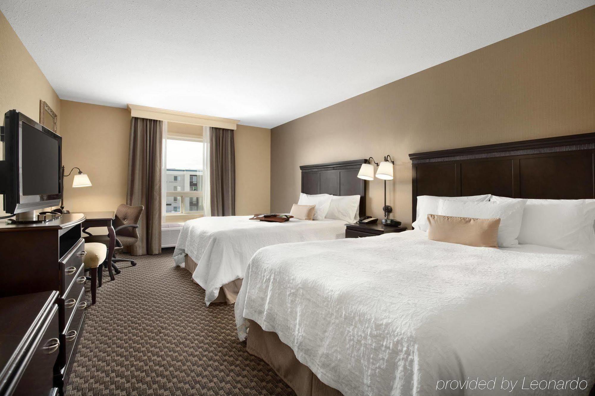 Hampton Inn & Suites Edmonton/West Luaran gambar