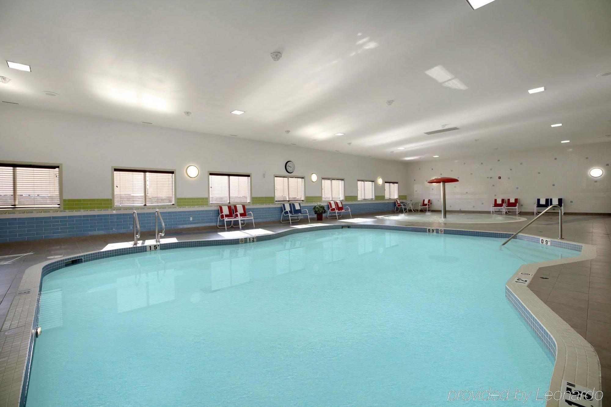 Hampton Inn & Suites Edmonton/West Luaran gambar